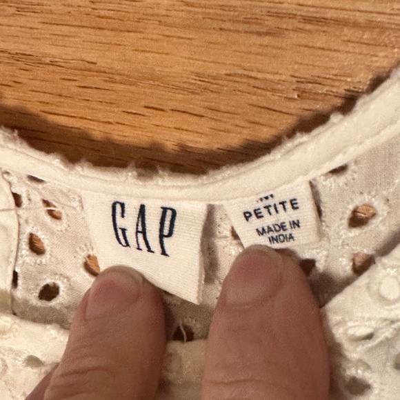 GAP - Cotton Eyelet Tie Waist Dress - Size PETITE Medium - Picture 4 of 5